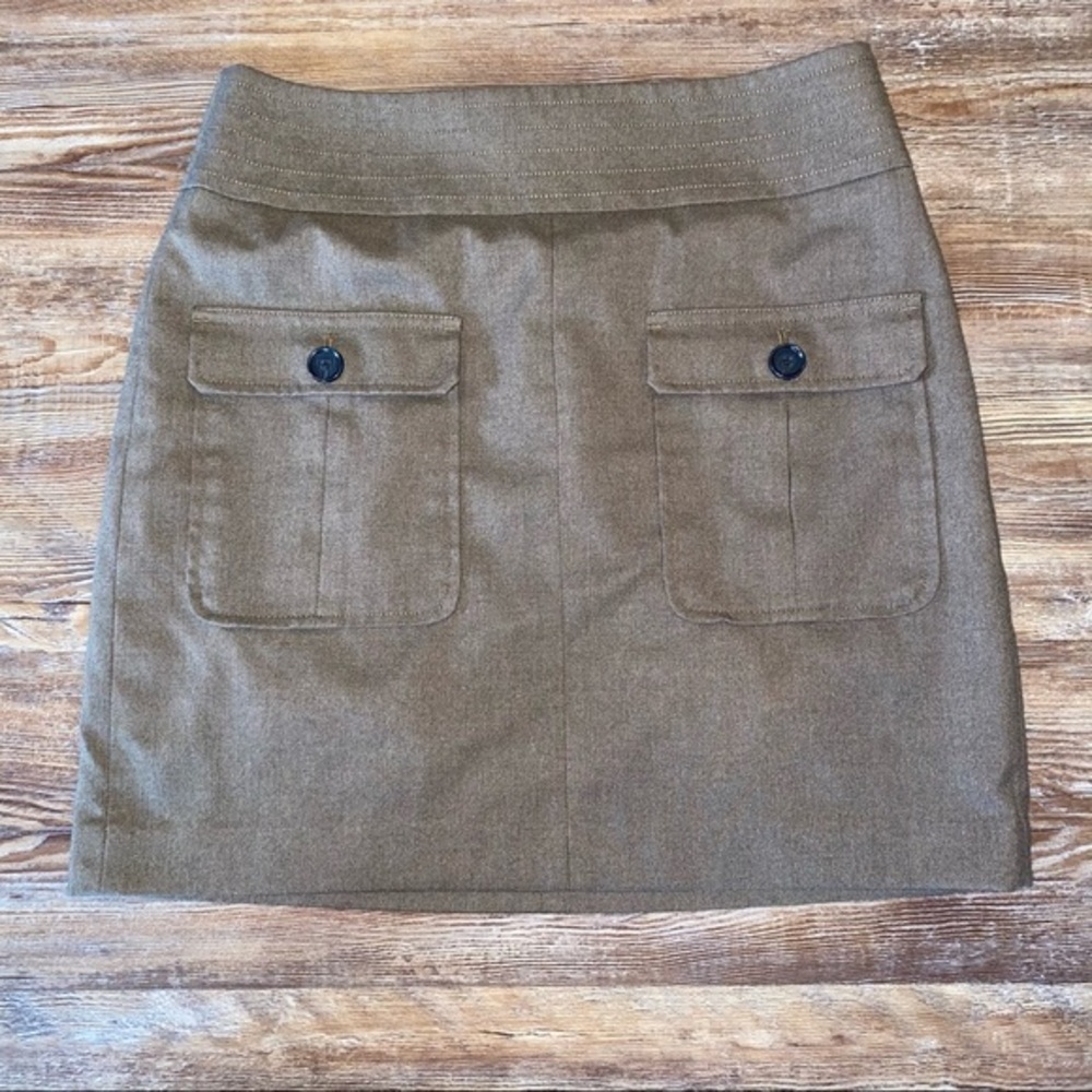 Loft Skirt Size 4